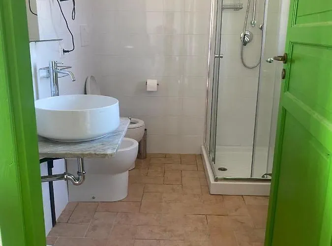 Casa Laggiu בית נופש *